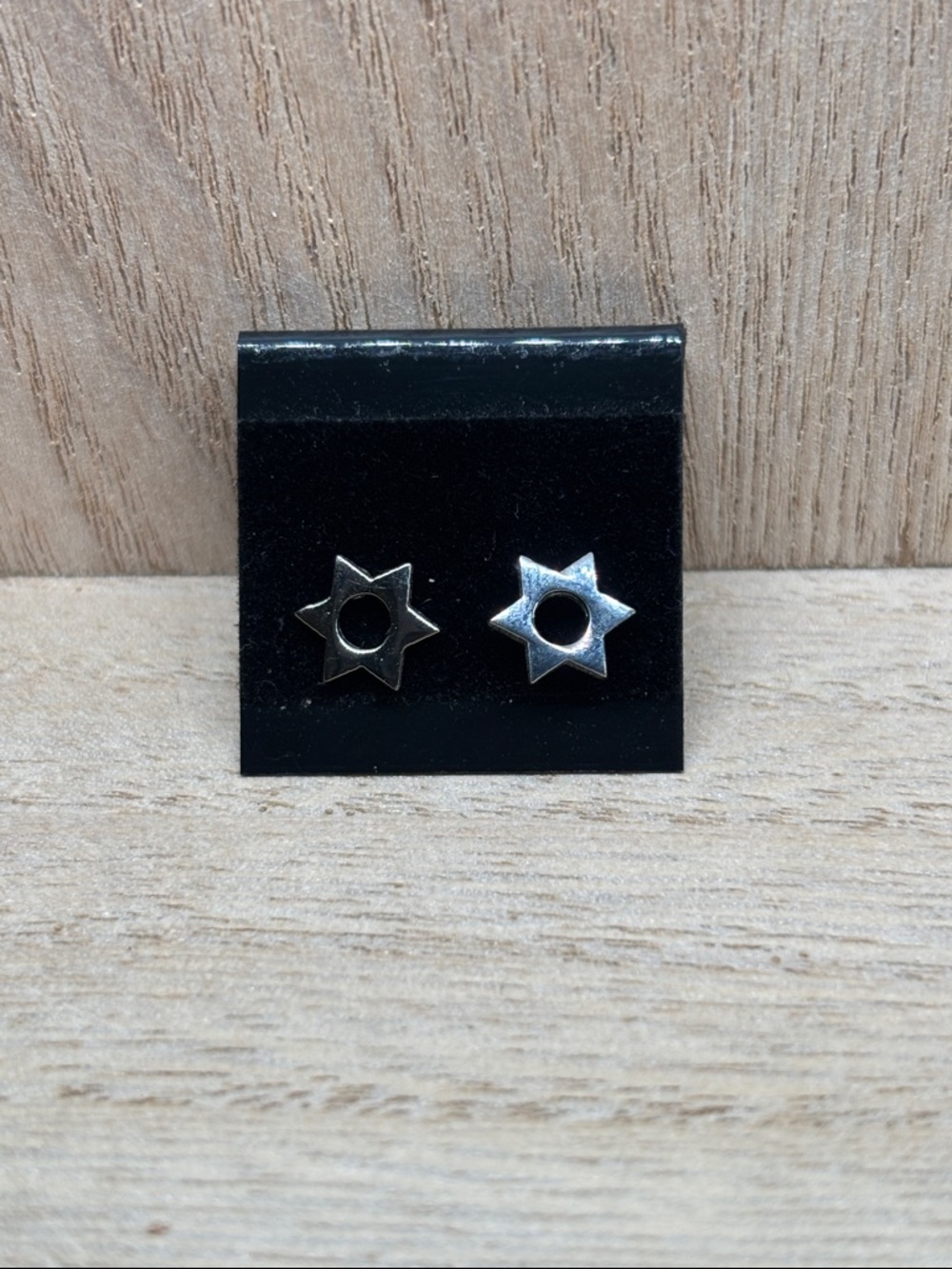 Star Cutout Stud Earrings - Silver Tone